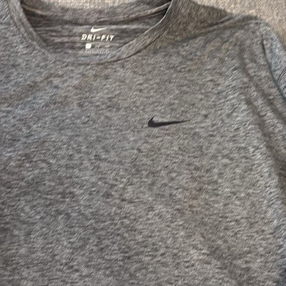 NIKE DRI FIT YOGA CREWNECK - Picture 2 of 4
